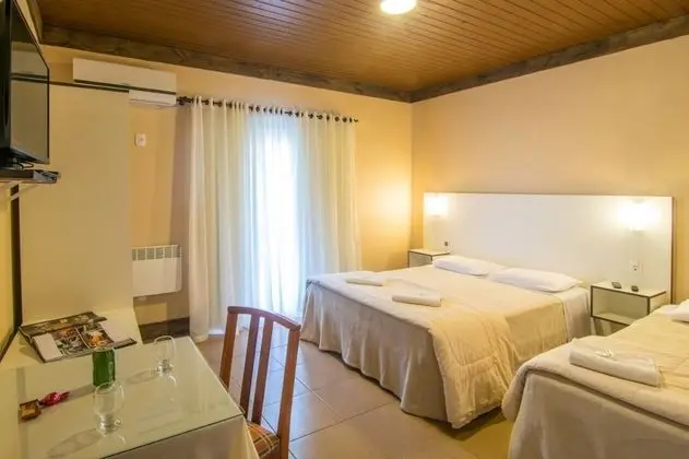 Deluxe Üç Kişilik Oda