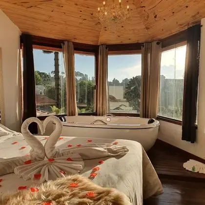 Panoramic Tek Büyük Yataklı Oda, 1 Büyük (Queen) Boy Yatak, Küvet, Dağ Manzaralı