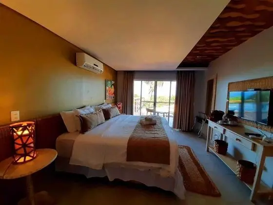 LUXO COM VISTA PARA O MAR