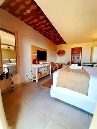 LUXO COM VISTA PARA O MAR