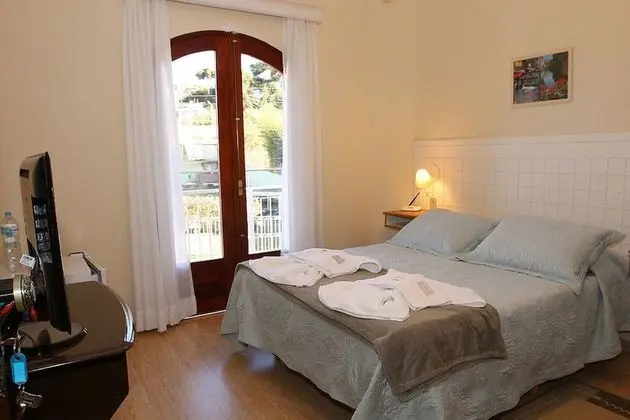 Tek Büyük Yataklı Oda