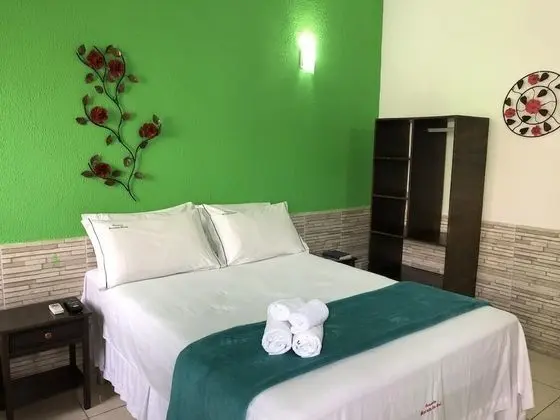 Tek Büyük Yataklı Oda