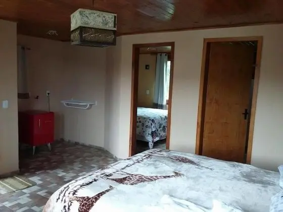 Traditional Tek Büyük Yataklı Oda