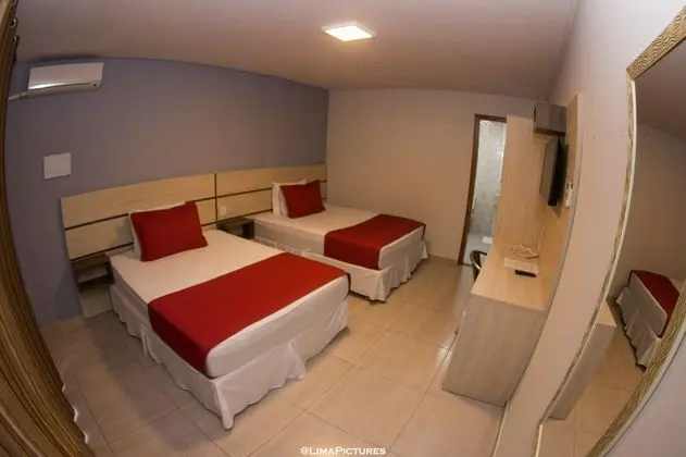 Deluxe Dört Kişilik Oda