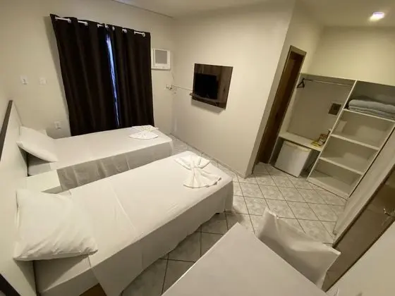 Basic İki Ayrı Yataklı Oda