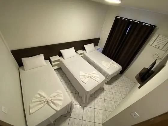 Basic Üç Kişilik Oda