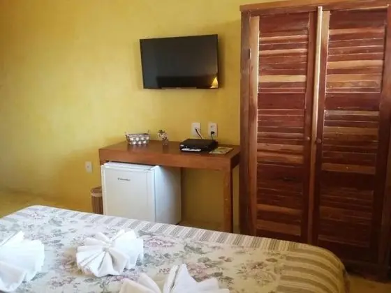 QUARTO QUADRUPLO COM VARANDA