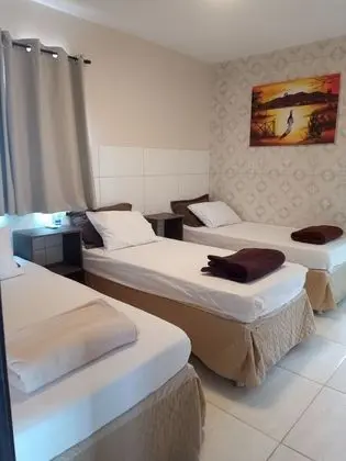 Üç Kişilik Oda
