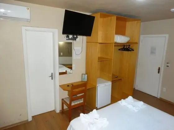 Standard Tek Büyük Yataklı Oda