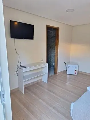 Basic Tek Büyük Yataklı Oda