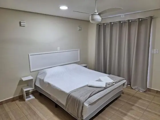 Basic Tek Büyük Yataklı Oda