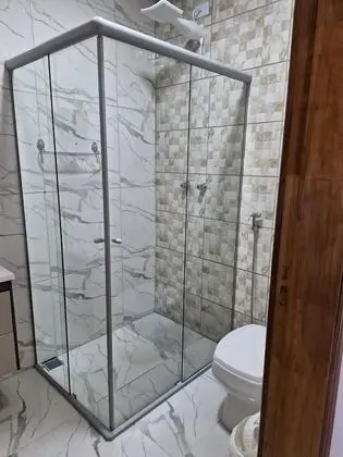 Basic Tek Büyük Yataklı Oda