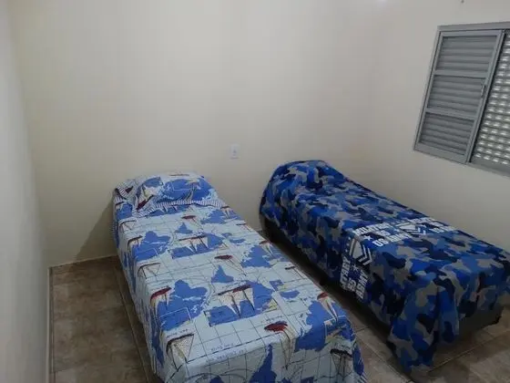 Oda, 2 Tek Kişilik Yatak, Sigara İçilmez