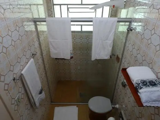 Oda, 2 Tek Kişilik Yatak, Sigara İçilmez