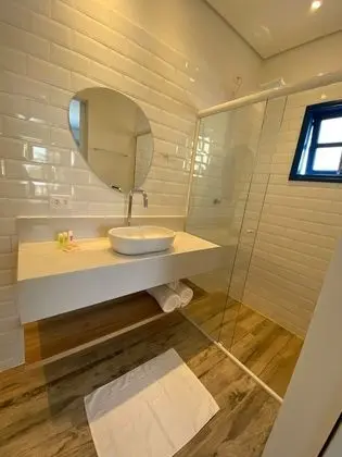 Deluxe Tek Büyük veya İki Ayrı Yataklı Oda