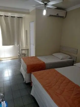 Üç Kişilik Oda