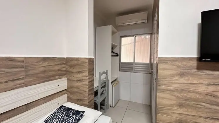 Üç Kişilik Oda