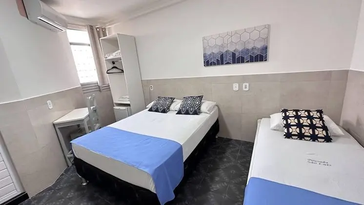 Üç Kişilik Oda