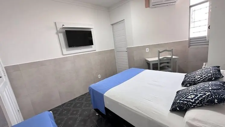 Üç Kişilik Oda