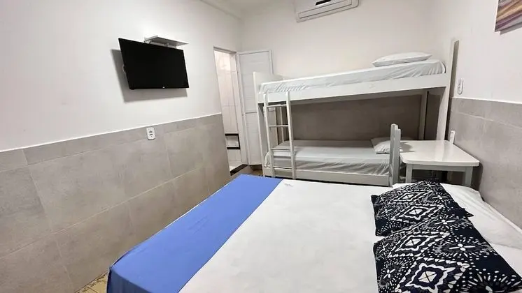 Üç Kişilik Oda