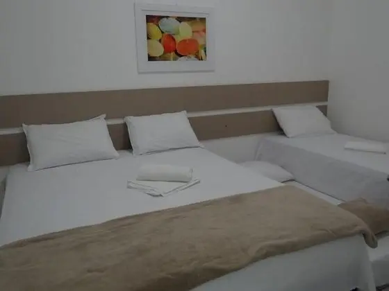 Dört Kişilik Oda, Birden Çok Yatak