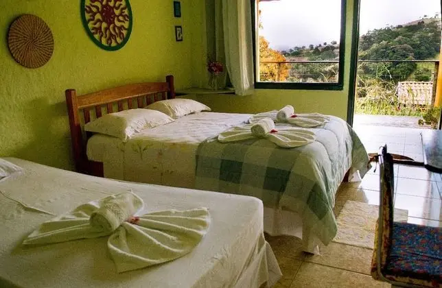 Standard Üç Kişilik Oda