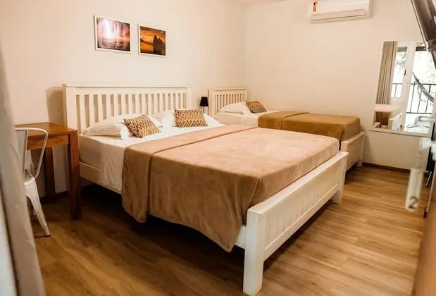 Üç Kişilik Oda, Balkon