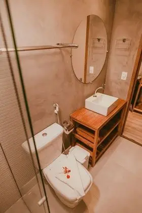 Üç Kişilik Oda, Balkon