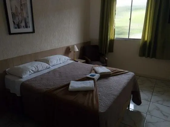 Tek Büyük Yataklı Oda