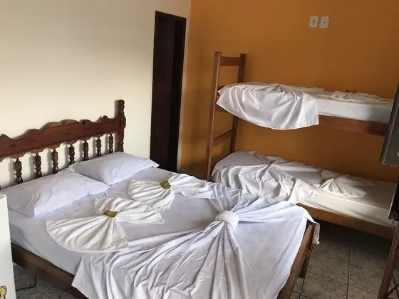 Üç Kişilik Oda