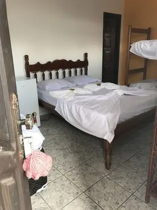 Üç Kişilik Oda