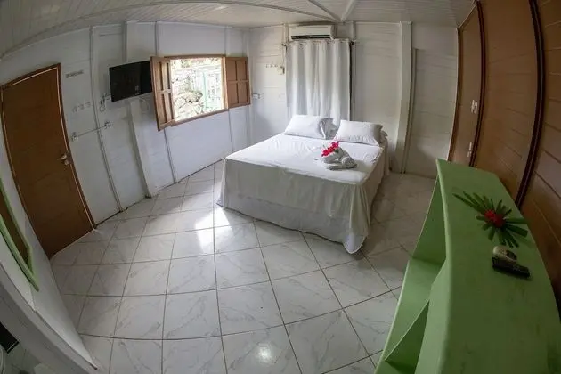 Standard Tek Büyük Yataklı Oda