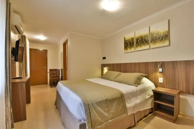 Standard Tek Büyük Yataklı Oda