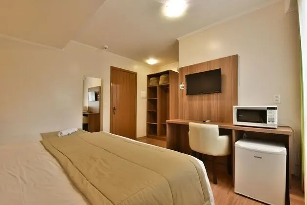 Standard Üç Kişilik Oda