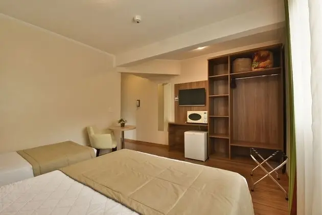 Standard Üç Kişilik Oda