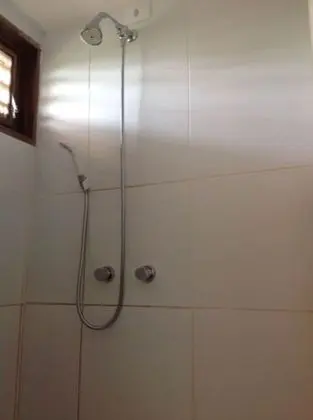Tek Büyük Yataklı Oda, Balkon