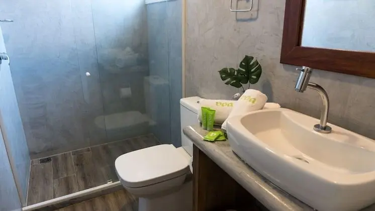 Üç Kişilik Oda