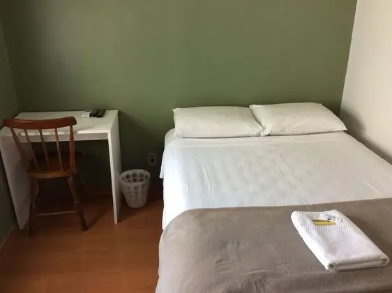 Tek Büyük Yataklı Oda, Ortak Banyo