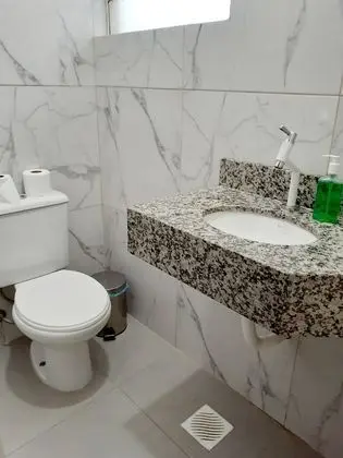 Tek Büyük Yataklı Oda, Ortak Banyo