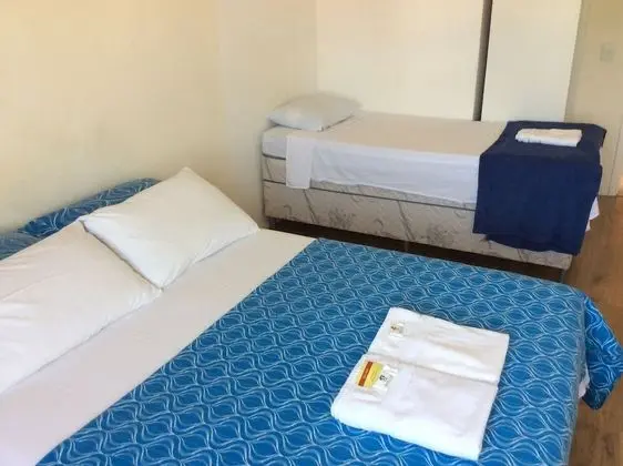 Üç Kişilik Oda, Ortak Banyo