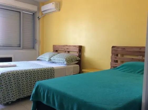 Üç Kişilik Oda, Ortak Banyo