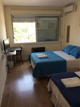 Üç Kişilik Oda, Ortak Banyo