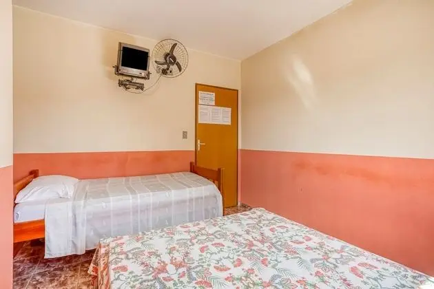 Üç Kişilik Oda, Birden Çok Yatak