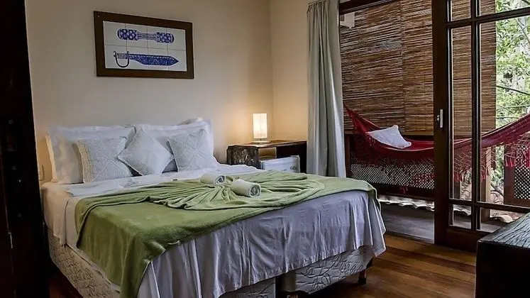 Quarto Superior, 1 cama Queen, Vista para o pátio