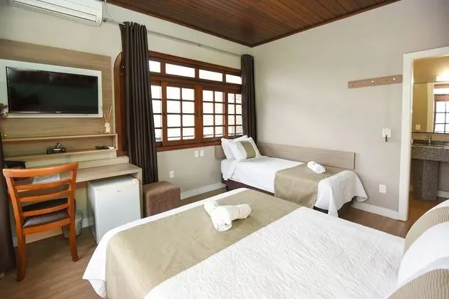 Deluxe Üç Kişilik Oda