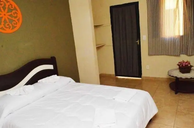 Luxury Tek Büyük Yataklı Oda