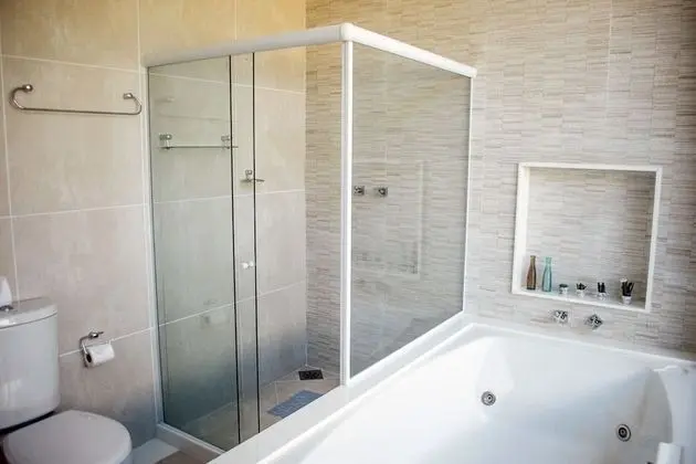 Honeymoon Stüdyo, 1 En Büyük (King) Boy Yatak, Jakuzi, Havuz Manzaralı