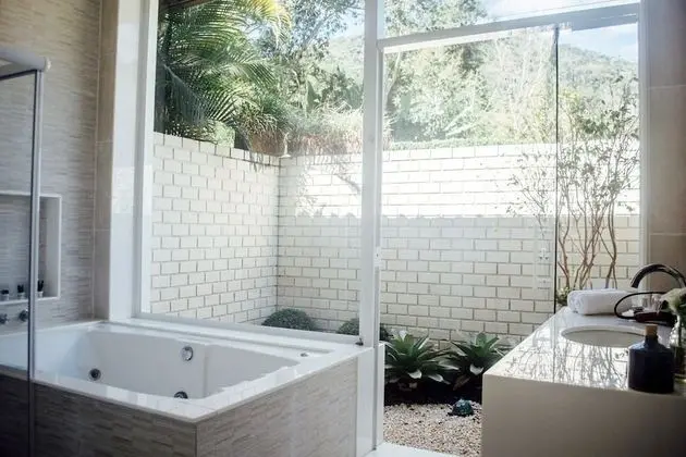 Honeymoon Stüdyo, 1 En Büyük (King) Boy Yatak, Jakuzi, Havuz Manzaralı