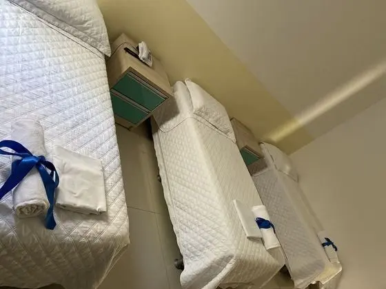 Basic Üç Kişilik Oda