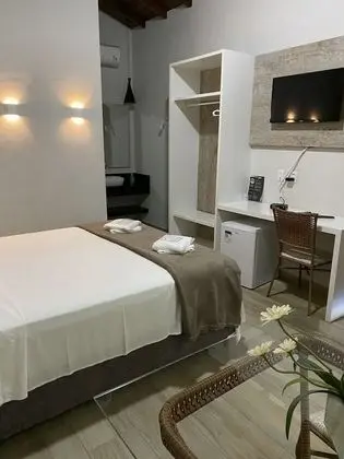 Romantic Tek Büyük Yataklı Oda